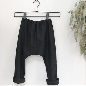 Black Linen trousers 2/3T